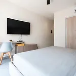 The Gallery Condos